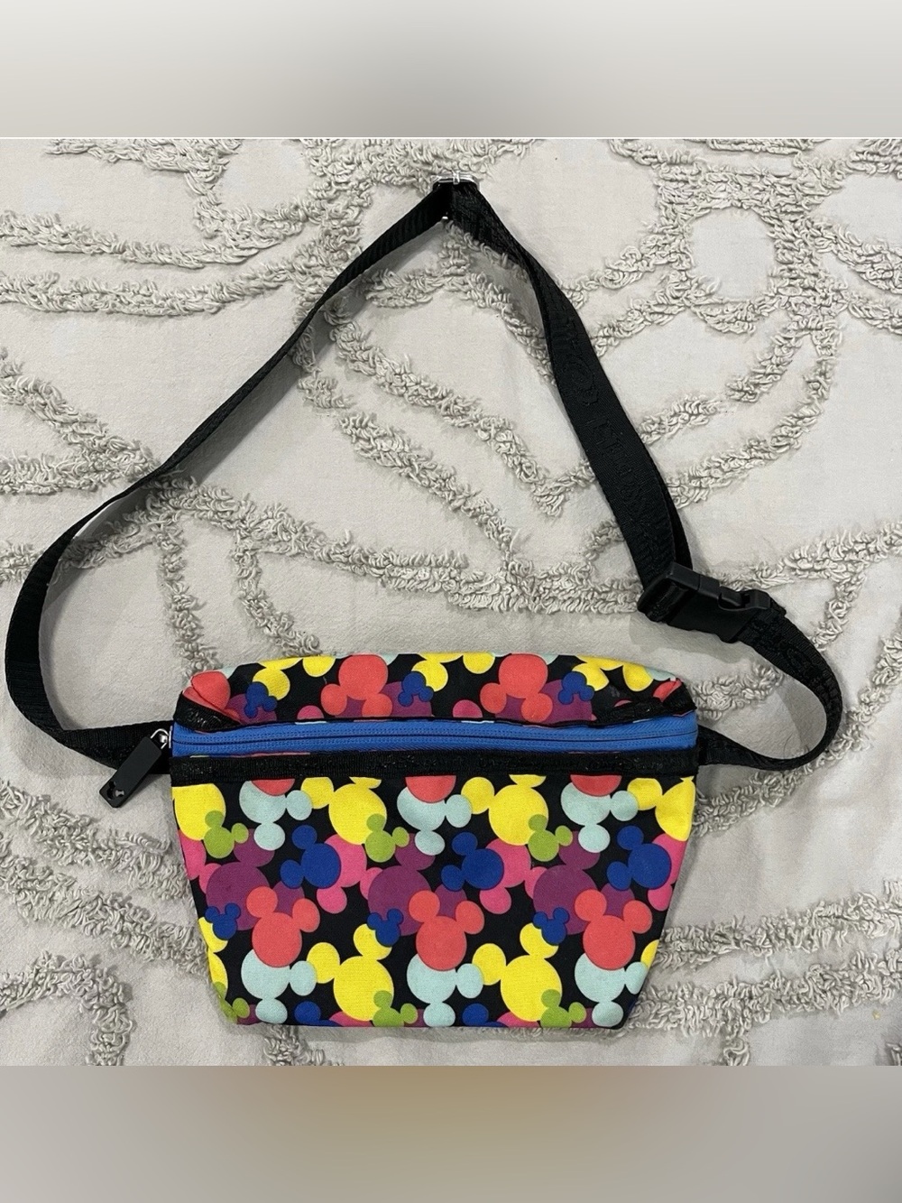 Disney Parks Mickey Mouse rainbow fanny pack crossbody Disney World
